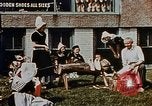 Standbild Holländische Holzschuhe hergestellt Holland Michigan USA, 1942, aus Sekunde 30 historischem Filmmaterial Videoclip 65675050329