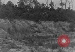 Standbild Tank demonstration Maryland United States USA, 1925, aus Sekunde 14 historischem Filmmaterial Videoclip 65675050340