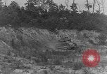 Standbild Tank demonstration Maryland United States USA, 1925, aus Sekunde 16 historischem Filmmaterial Videoclip 65675050340