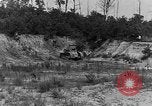 Standbild Tank demonstration Maryland United States USA, 1925, aus Sekunde 29 historischem Filmmaterial Videoclip 65675050340