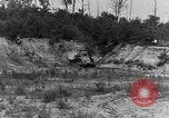 Standbild Tank demonstration Maryland United States USA, 1925, aus Sekunde 30 historischem Filmmaterial Videoclip 65675050340