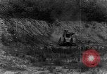 Standbild Tank demonstration Maryland United States USA, 1925, aus Sekunde 61 historischem Filmmaterial Videoclip 65675050340