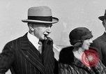 Standbild man rauchen Rohr Gwynedd Pennsylvania USA, 1929, aus Sekunde 1 historischem Filmmaterial Videoclip 65675050354