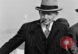 Standbild man rauchen Rohr Gwynedd Pennsylvania USA, 1929, aus Sekunde 11 historischem Filmmaterial Videoclip 65675050354