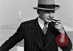 Standbild man rauchen Rohr Gwynedd Pennsylvania USA, 1929, aus Sekunde 14 historischem Filmmaterial Videoclip 65675050354
