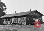 Standbild Holzhaus Port Angeles Washington USA, 1929, aus Sekunde 20 historischem Filmmaterial Videoclip 65675050357