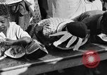 Standbild Wassermelone essen Wettbewerb Oakland California USA, 1929, aus Sekunde 29 historischem Filmmaterial Videoclip 65675050360