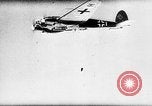 Image de raids aériens allemands France, 1942, de la seconde 12 séquences d'archives historiques vidéo 65675050368