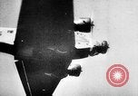 Image de raids aériens allemands France, 1942, de la seconde 31 séquences d'archives historiques vidéo 65675050368