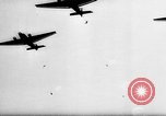 Image de raids aériens allemands France, 1942, de la seconde 35 séquences d'archives historiques vidéo 65675050368