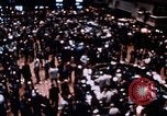 Immagine di New York Stock Exchange New York City USA, 1970, secondo 13 filmato di repertorio 65675050384