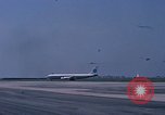 Immagine di Kennedy International Airport New York City USA, 1970, secondo 3 filmato di repertorio 65675050385