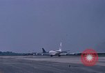 Immagine di Kennedy International Airport New York City USA, 1970, secondo 16 filmato di repertorio 65675050385