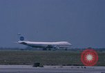 Immagine di Kennedy International Airport New York City USA, 1970, secondo 35 filmato di repertorio 65675050385