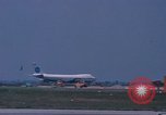 Immagine di Kennedy International Airport New York City USA, 1970, secondo 41 filmato di repertorio 65675050385
