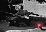 Standbild Dorf Schleifstein China, 1938, aus Sekunde 18 historischem Filmmaterial Videoclip 65675050387
