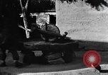 Standbild Dorf Schleifstein China, 1938, aus Sekunde 21 historischem Filmmaterial Videoclip 65675050387