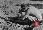 Standbild Backstein Machen China, 1938, aus Sekunde 18 historischem Filmmaterial Videoclip 65675050389