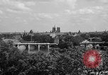 Standbild Ile Saint Louis Paris Frankreich, 1956, aus Sekunde 9 historischem Filmmaterial Videoclip 65675050422