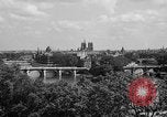 Standbild Ile Saint Louis Paris Frankreich, 1956, aus Sekunde 20 historischem Filmmaterial Videoclip 65675050422