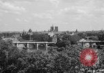 Standbild Ile Saint Louis Paris Frankreich, 1956, aus Sekunde 26 historischem Filmmaterial Videoclip 65675050422