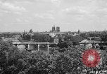 Standbild Ile Saint Louis Paris Frankreich, 1956, aus Sekunde 33 historischem Filmmaterial Videoclip 65675050422