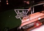 Standbild Burlington Mühlen New York City USA, 1950, aus Sekunde 9 historischem Filmmaterial Videoclip 65675050469