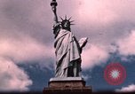 Standbild Burlington Mühlen New York City USA, 1950, aus Sekunde 37 historischem Filmmaterial Videoclip 65675050469