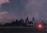 Standbild Burlington Mühlen New York City USA, 1950, aus Sekunde 46 historischem Filmmaterial Videoclip 65675050469