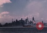 Standbild Burlington Mühlen New York City USA, 1950, aus Sekunde 51 historischem Filmmaterial Videoclip 65675050469