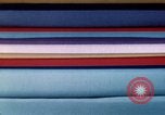 Standbild versponnen Rayon Fabric North Carolina United States USA, 1950, aus Sekunde 10 historischem Filmmaterial Videoclip 65675050471