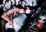 Standbild versponnen Rayon Fabric North Carolina United States USA, 1950, aus Sekunde 43 historischem Filmmaterial Videoclip 65675050471