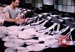 Standbild versponnen Rayon Fabric North Carolina United States USA, 1950, aus Sekunde 62 historischem Filmmaterial Videoclip 65675050471