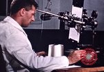 Standbild Garn Stärke testen North Carolina United States USA, 1950, aus Sekunde 12 historischem Filmmaterial Videoclip 65675050476