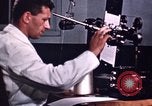 Standbild Garn Stärke testen North Carolina United States USA, 1950, aus Sekunde 15 historischem Filmmaterial Videoclip 65675050476