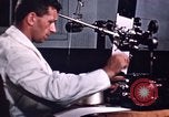 Standbild Garn Stärke testen North Carolina United States USA, 1950, aus Sekunde 16 historischem Filmmaterial Videoclip 65675050476