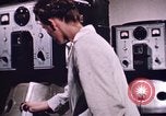 Standbild Garn Stärke testen North Carolina United States USA, 1950, aus Sekunde 33 historischem Filmmaterial Videoclip 65675050476