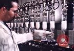 Standbild Garn Stärke testen North Carolina United States USA, 1950, aus Sekunde 35 historischem Filmmaterial Videoclip 65675050476