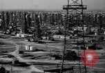 Standbild petroleum Produktion und Distribution United States USA, 1943, aus Sekunde 42 historischem Filmmaterial Videoclip 65675050492