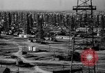 Standbild petroleum Produktion und Distribution United States USA, 1943, aus Sekunde 43 historischem Filmmaterial Videoclip 65675050492