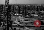 Standbild petroleum Produktion und Distribution United States USA, 1943, aus Sekunde 47 historischem Filmmaterial Videoclip 65675050492