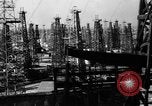 Standbild petroleum Produktion und Distribution United States USA, 1943, aus Sekunde 56 historischem Filmmaterial Videoclip 65675050492