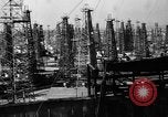 Standbild petroleum Produktion und Distribution United States USA, 1943, aus Sekunde 58 historischem Filmmaterial Videoclip 65675050492