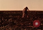 Standbild Evolution der Ölförderung United States USA, 1952, aus Sekunde 48 historischem Filmmaterial Videoclip 65675050494