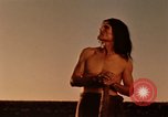 Standbild Evolution der Ölförderung United States USA, 1952, aus Sekunde 57 historischem Filmmaterial Videoclip 65675050494