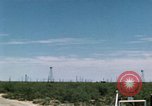 Standbild bohren Erdöl United States USA, 1952, aus Sekunde 23 historischem Filmmaterial Videoclip 65675050496