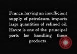 Image pétrole importé Paris France, 1926, de la seconde 5 séquences d'archives historiques vidéo 65675050502
