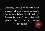 Image pétrole importé Paris France, 1926, de la seconde 8 séquences d'archives historiques vidéo 65675050502
