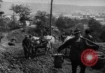 Standbild mule Carts Rumänien Prahova, 1926, aus Sekunde 22 historischem Filmmaterial Videoclip 65675050504