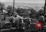 Standbild mule Carts Rumänien Prahova, 1926, aus Sekunde 46 historischem Filmmaterial Videoclip 65675050504